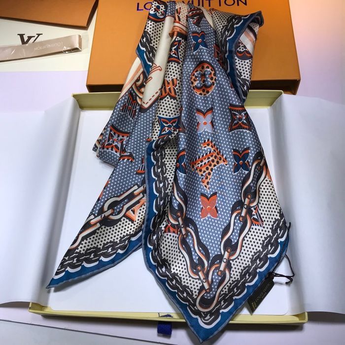 Louis Vuitton Scarf LVS00102